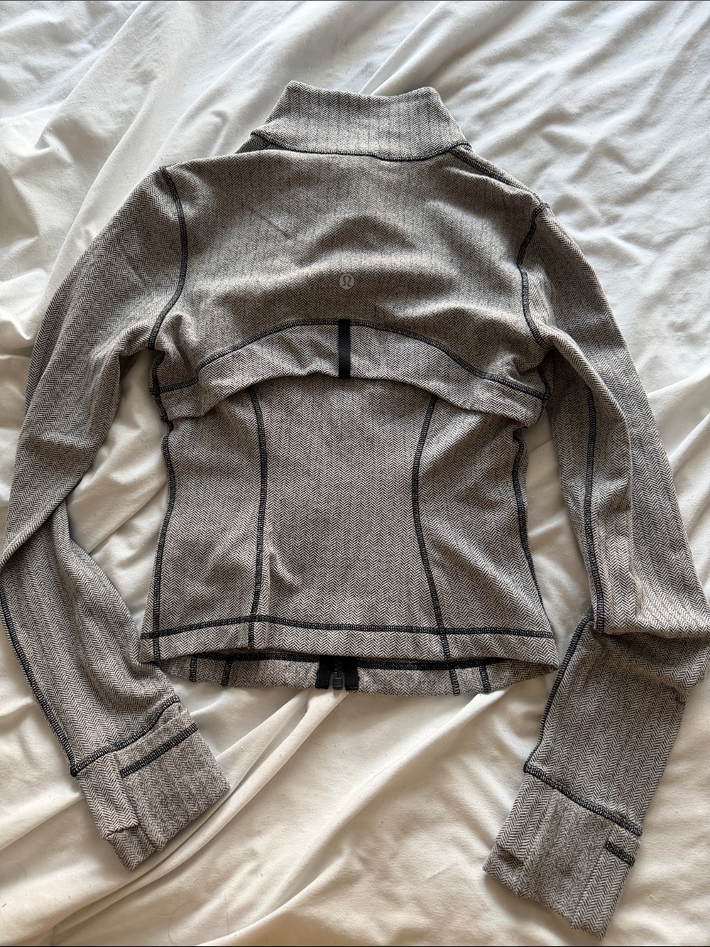 Lululemon Cropped Define Jacket - Picture 3 of 4